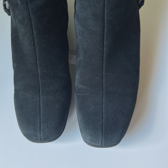 La Canadienne Waterproof Suede Buckle Detail Side Zip Low Wedge Ankle Boot *Read - Picture 12 of 15